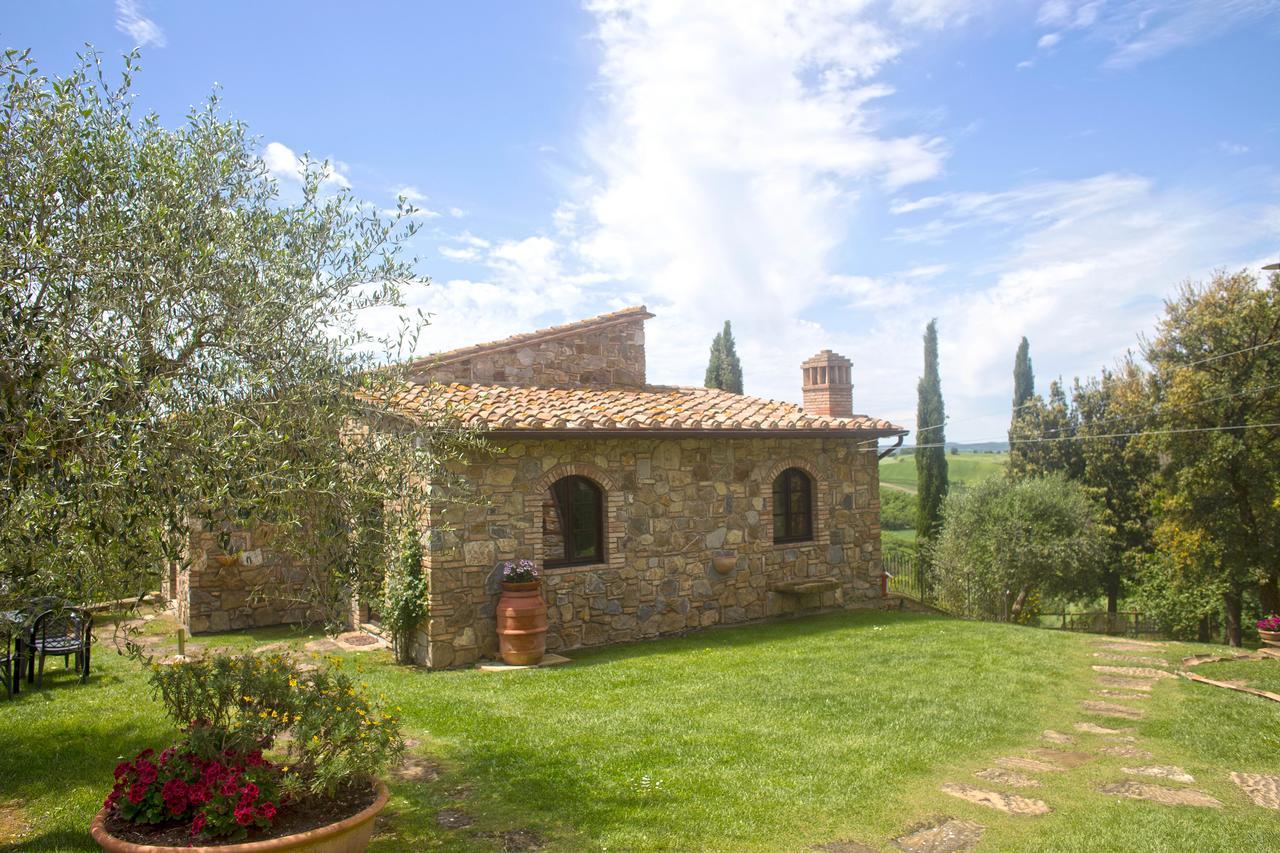 הוילה Cinigiano Residenza Storica Casale Pozzuolo מראה חיצוני תמונה