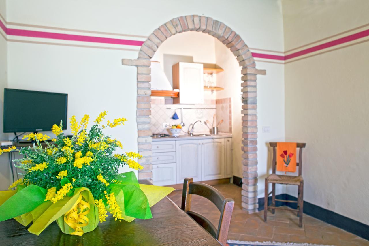 הוילה Cinigiano Residenza Storica Casale Pozzuolo חדר תמונה