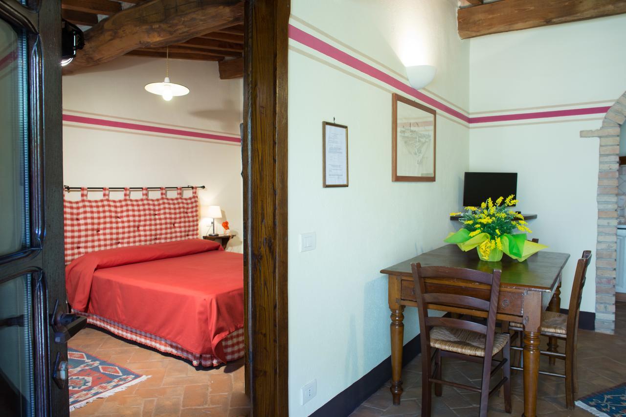 הוילה Cinigiano Residenza Storica Casale Pozzuolo חדר תמונה